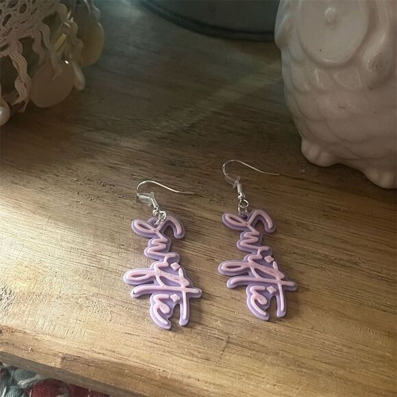 Handmade swiftie earrings 3-D printed on 925 sterling silver hooks - Picture 1 of 4